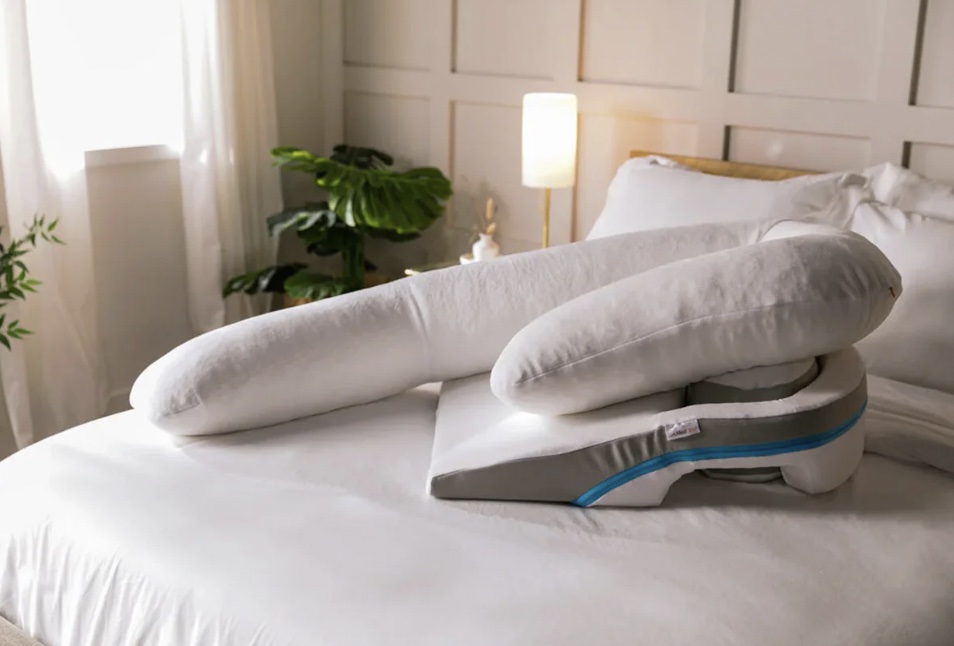 Best Pillows for Side Sleepers in 2026 - MedCline Shoulder Relief System image 1