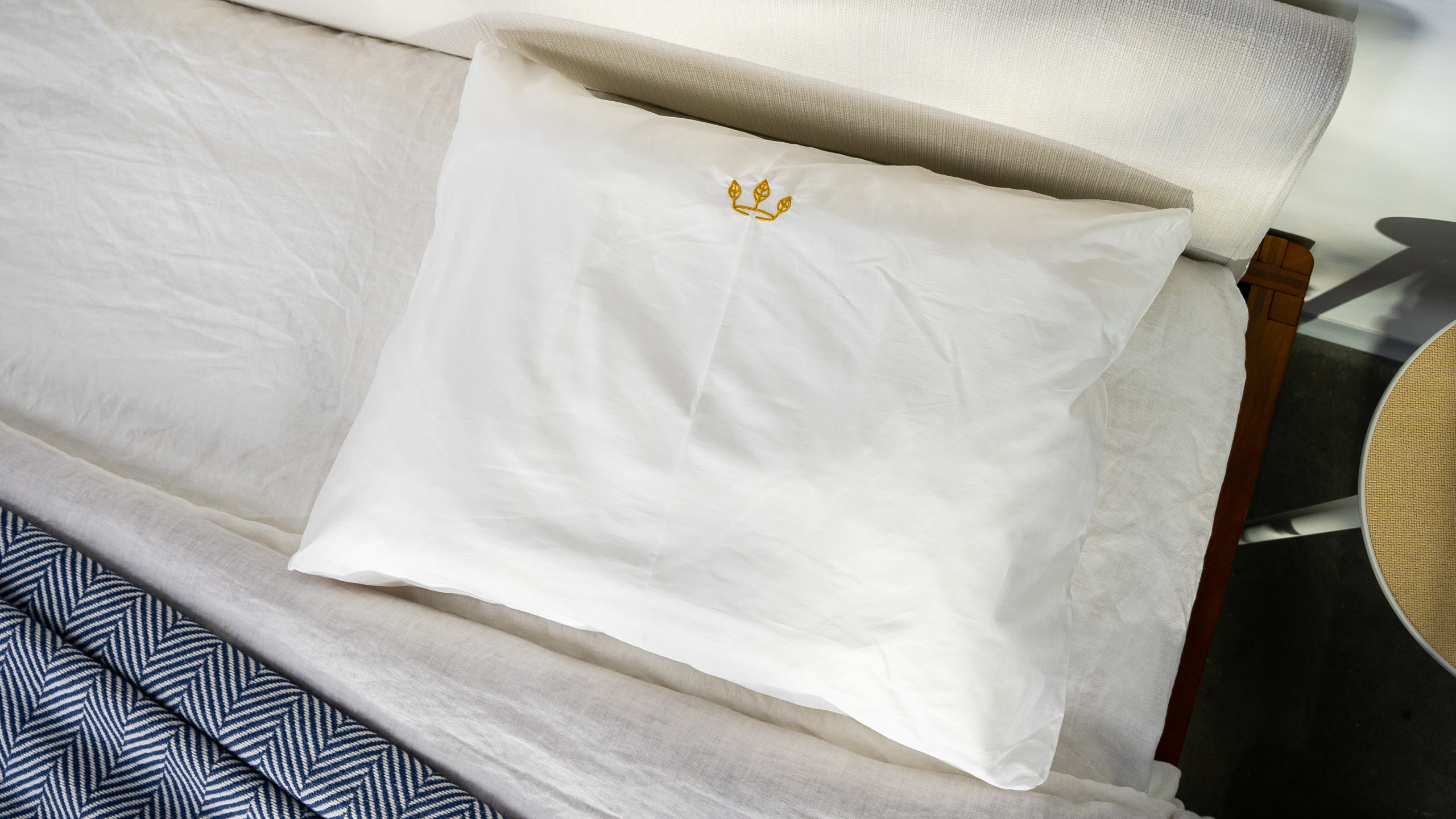 Best Pillows for Neck Pain in 2026 - Noble Head Pillow image 1